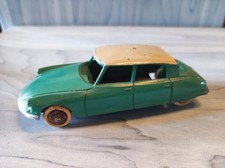 dinky toys citroen ds 19 24U