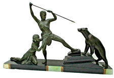 Sculpture chasseur ours blanc