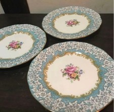 Lot de 3 assiettes Royal