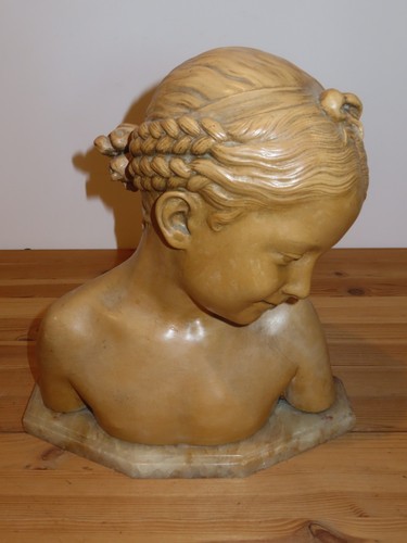 Buste jeune fille plâtre - jeune,