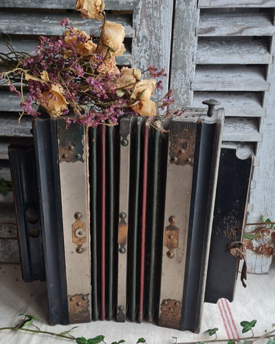 Ancien petit accordeon - ancien,