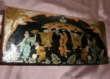 Coffret / Plumier Napoléon III en papier mâché - Festivités danseurs et cigognes