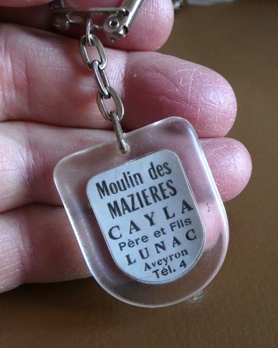 Ancien porte clé farine - ancien,