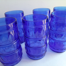 6 verres bleus vintage / pâte de verre cobalt