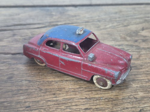 Voiture miniature simca aronde - voiture,