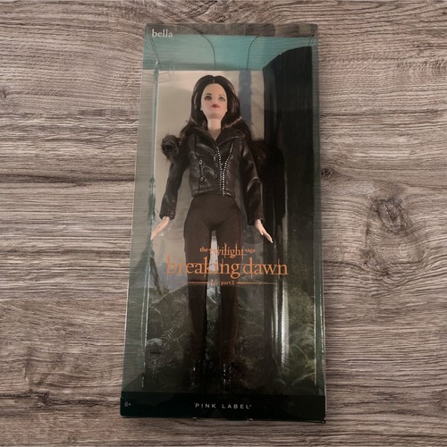 The twilight saga breaking - the,