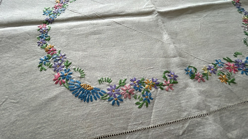 Vintage floral embroidered - floral,