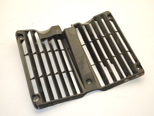 Carénage grille radiateur