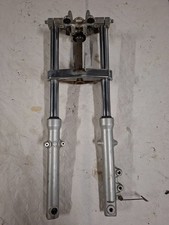 FOURCHE SUZUKI GZ 125 MARAUDER