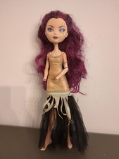 poupée ever After raven