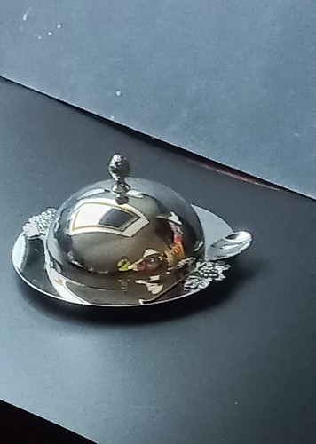 Grand beurrier plat à - grand,
