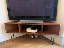 meuble tv d’angle élégant 