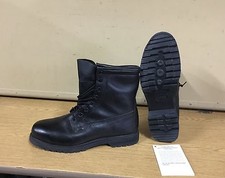 GENUINE US NAVY GORETEX COLD WEATHER BOOTS LEATHER BLACK STEEL TOE MINT !! 11R