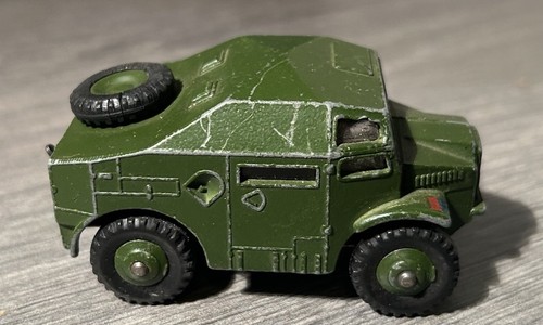 Dinky toys artillery - ,