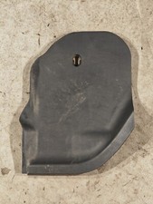 GARNITURE LATÉRALE GAUCHE AU NIVEAU DES PIEDS HYUNDAI TUCSON 1 JM 2.0 CRDI A10.5