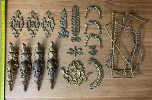 Lot garnitures meubles - lot,