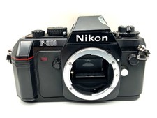 Nikon F-301 SLR 35Mm Appareil