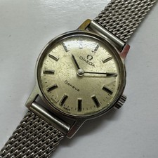 Montre pour femme authentique
