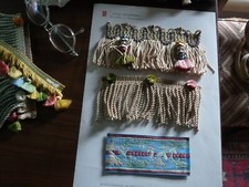 UNE PLANCHE PASSEMENTERIE