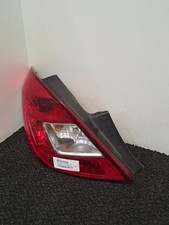 Feu arriere principal gauche