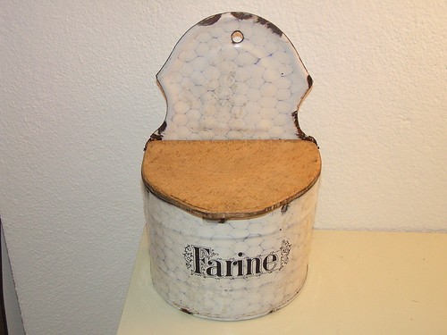 Boite farine émaillé - à,