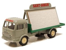Simca cargo "Saint Gobain"
