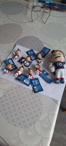 Lot figurines officielles - de,
