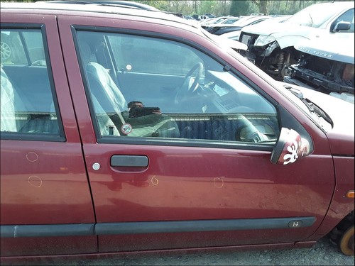 Porte renault clio - d, 1
