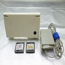 Nintendo DSi Game Console