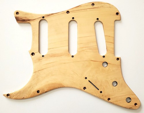New pickguard stratocaster - new, lh