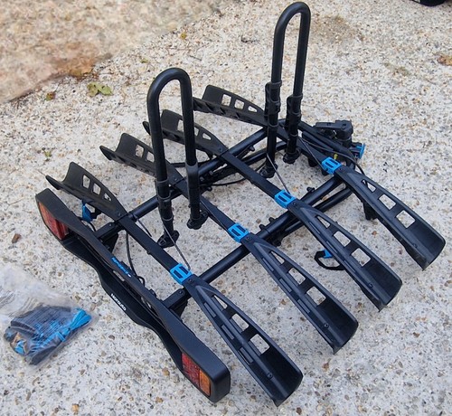 Porte vélos sur attelage - porte-vélos,