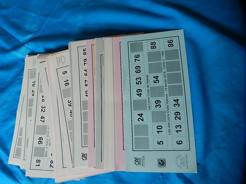 Lot grilles carton jeux - de,