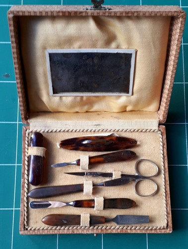 Trousse manucure ancienne - trousse,
