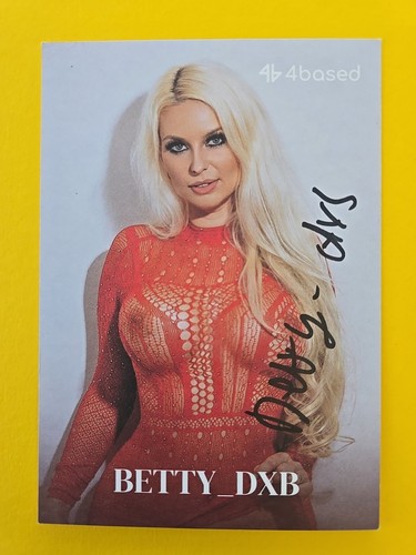 Betty dxb autographe - betty, signÉ