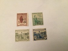 4 timbres orphelins de  guerre surcharges  162 à 165. Côté 10