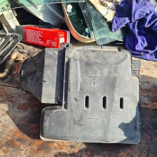 Boite filtre air entre - a,
