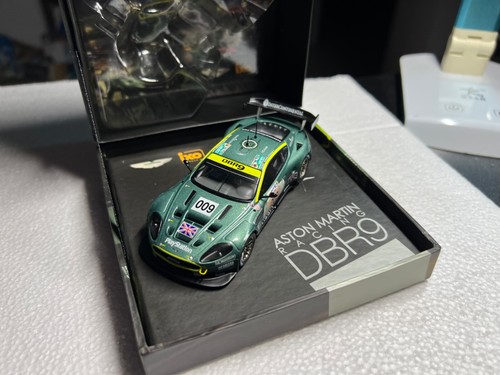 Coffret aston martin dbr9 - l'aston,