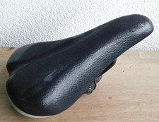 SELLE BASSANO VELO de VILLE VTT à PETIT PRIX PORT COMPRIS italie ITALY MADE