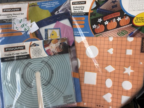 Fiskars embossing stencil set - fiskars,