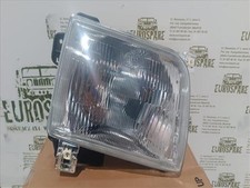 phare droit NISSAN NAVARA D22