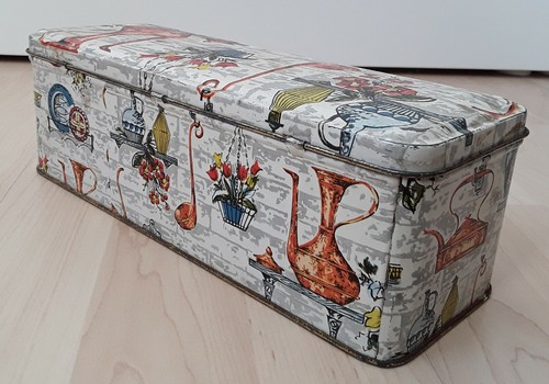 Ancienne boite tole biscuits - ancienne,