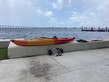 kayak w. paddle & accessories