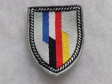 Un insigne tissu militaire "