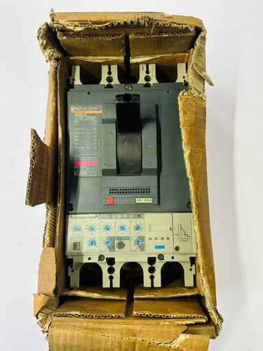 New merlin gerin compact - new,
