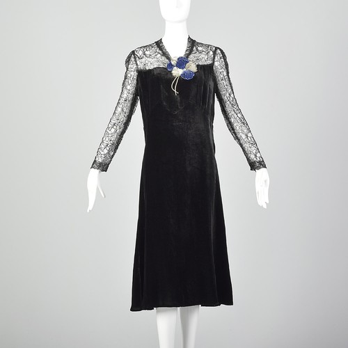1930s below the - m,