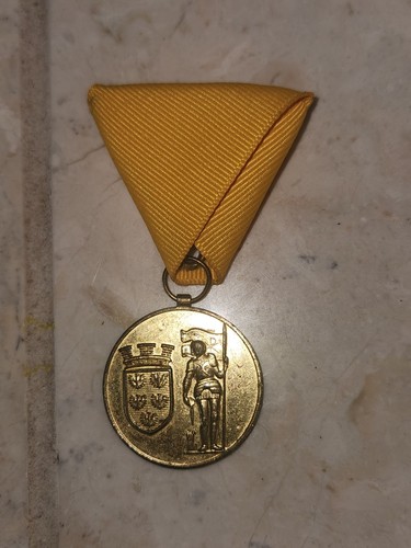 Rare original austrian medal - rare,