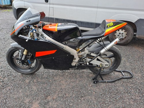 Toutes pièces suzuki rgv - toutes,