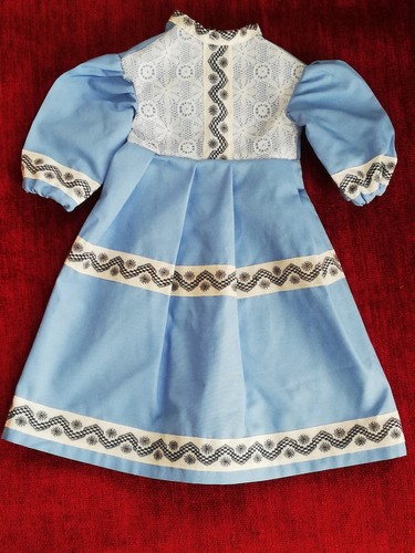 Robe pour poupée ancienne - , en