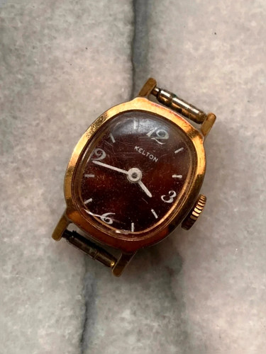 Petite montre femme plaquée - petite,