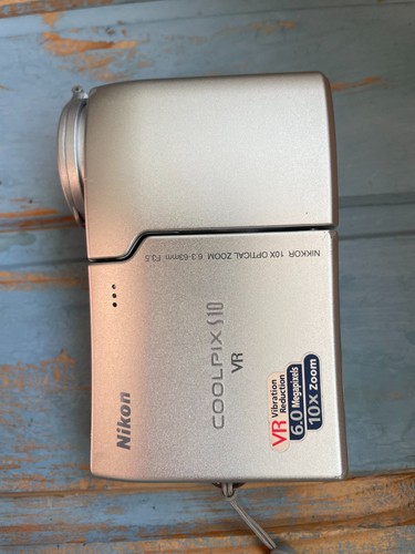 Nikon coolpix s10 rotating - nikon,
